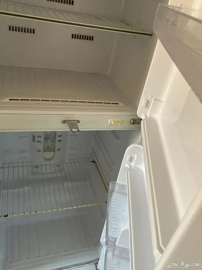 مغسلة ملابس ومغسلة مواعين وثلاجة 3