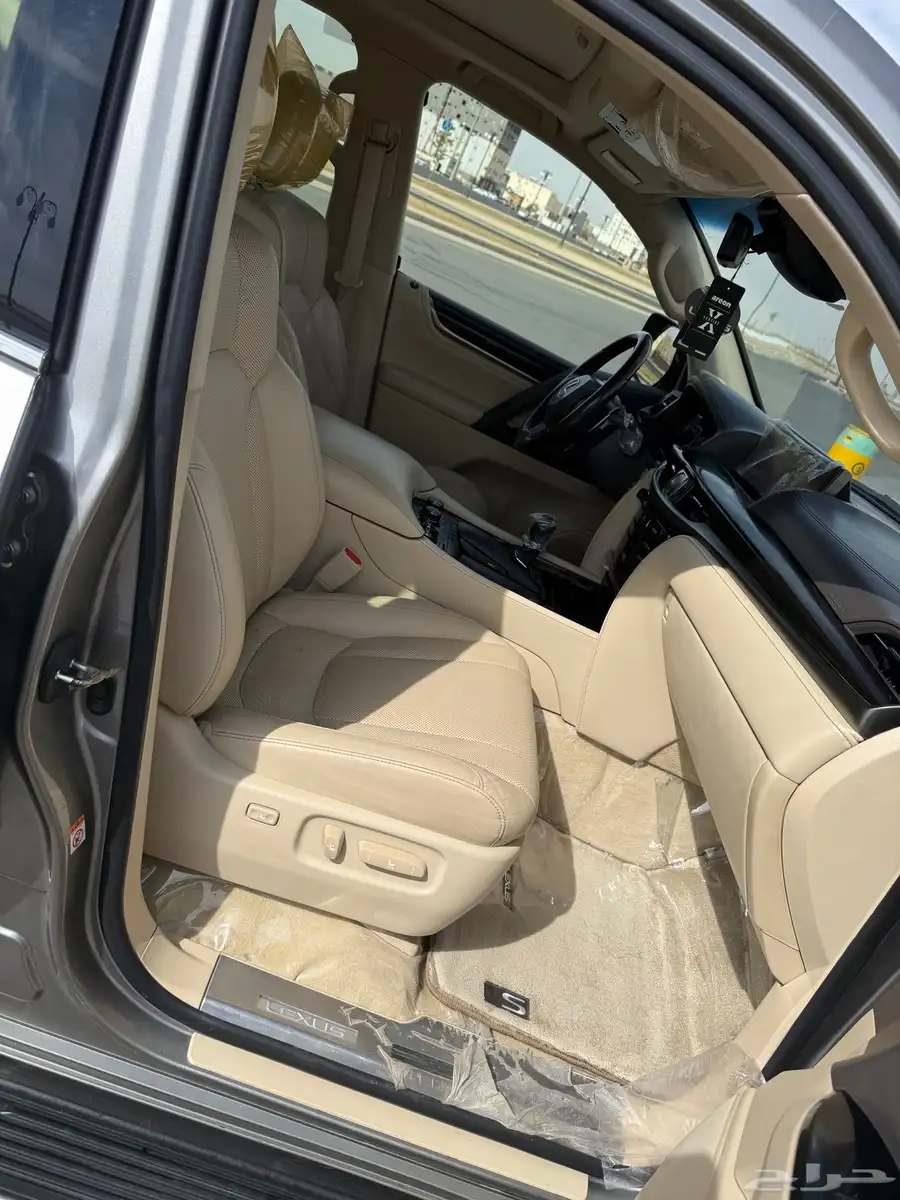 جيب لكزس 2018 فل كامل اسبورت سعودي معدل 21 شبك وكت فقط 26