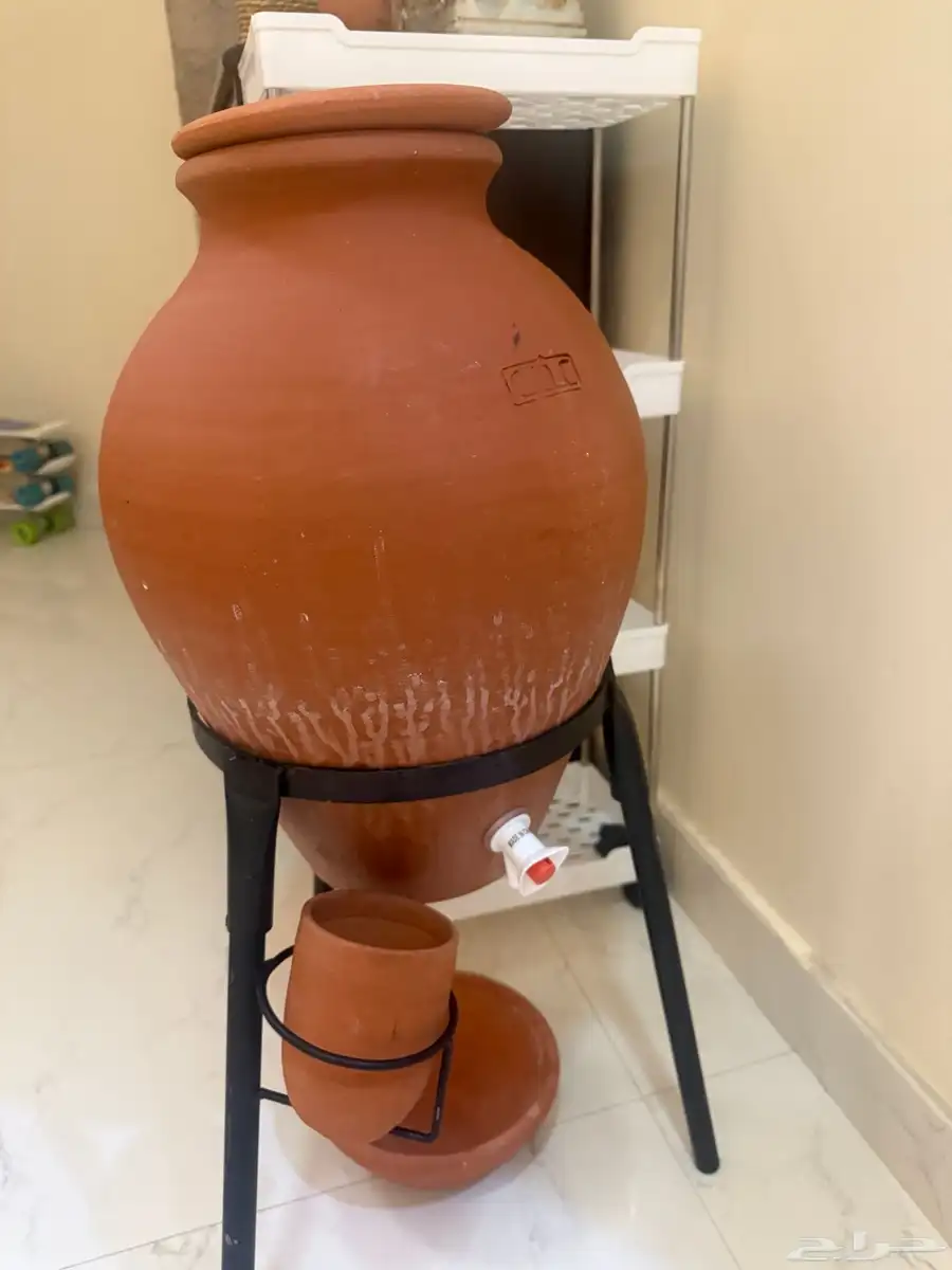عندي زير نظيف واستخدام مرة واحده سبب البيع حجمه كبير 0