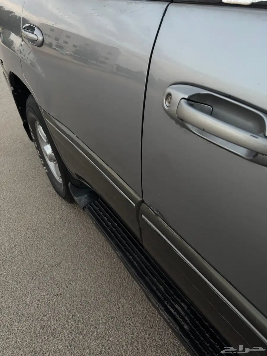 جيب لكزس LX 470 2003 9