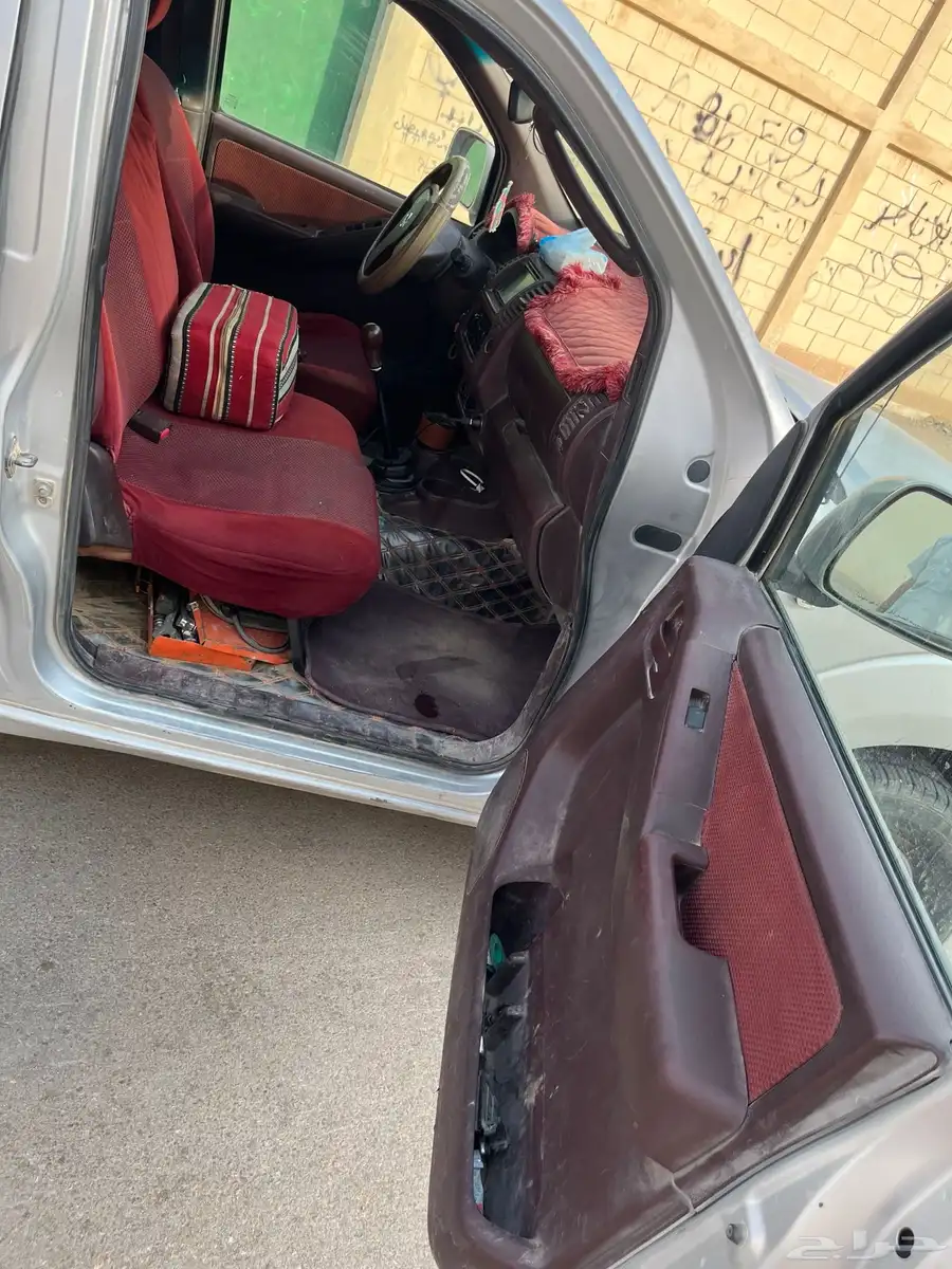 نيسان نافارا 2010 SE 12