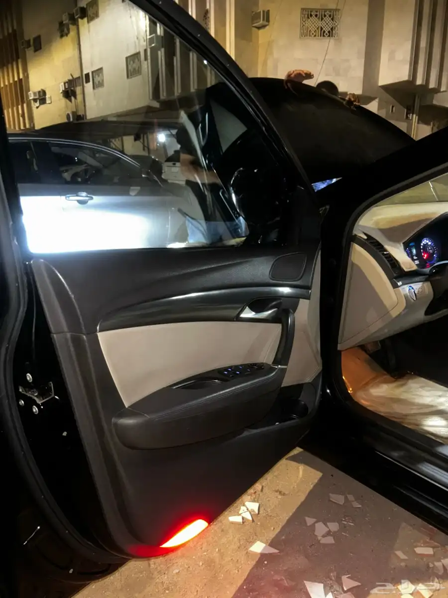 Hyundai i40 بحالة الوكالة 9