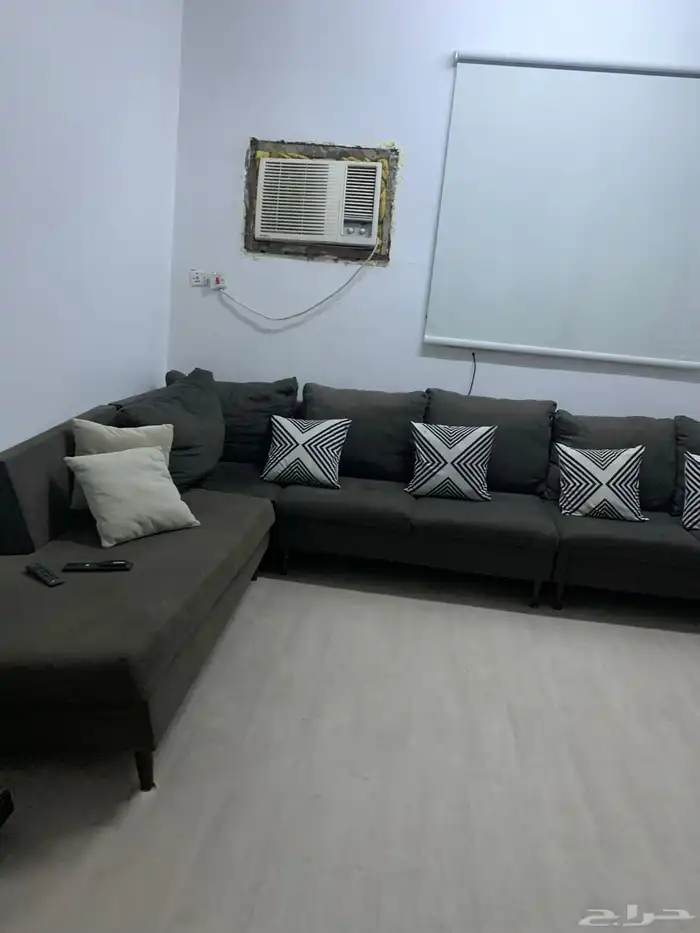 اثاث مستعمل غرفة نوم و وكنب وثلاجه و فرن وثلاثه مكيفات 7