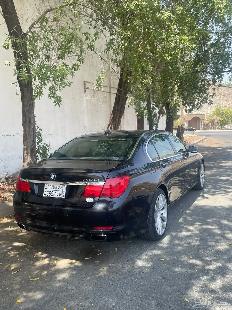 BMW - 740 LI - 2012 8