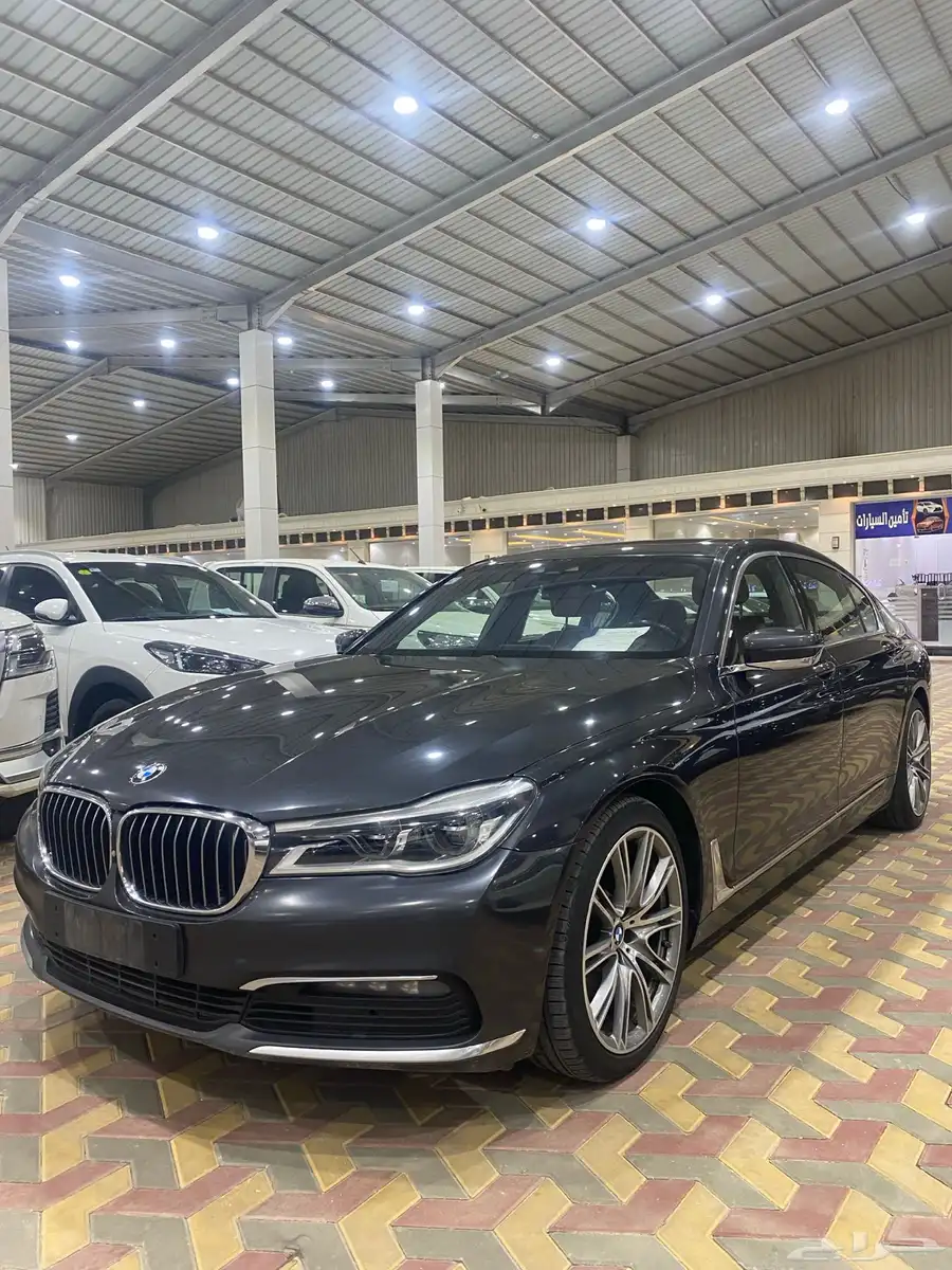 بس ام دبليو 2019 العدد 81 الف فل كامل LI 730 0