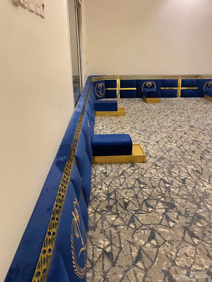 مجلس استخدم 6 اشهر فقط 7 5 صافي نضيف جدا 1