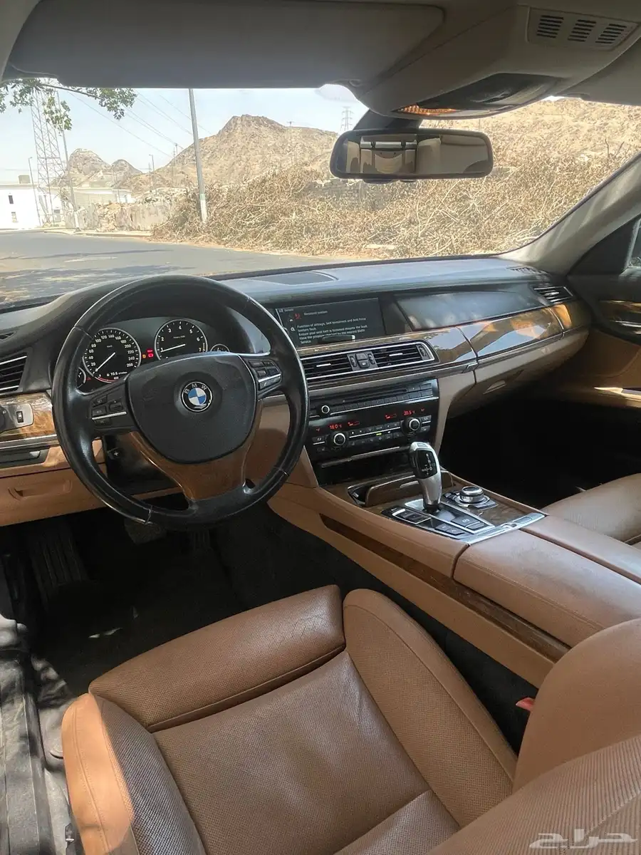BMW - 740 LI - 2012 19