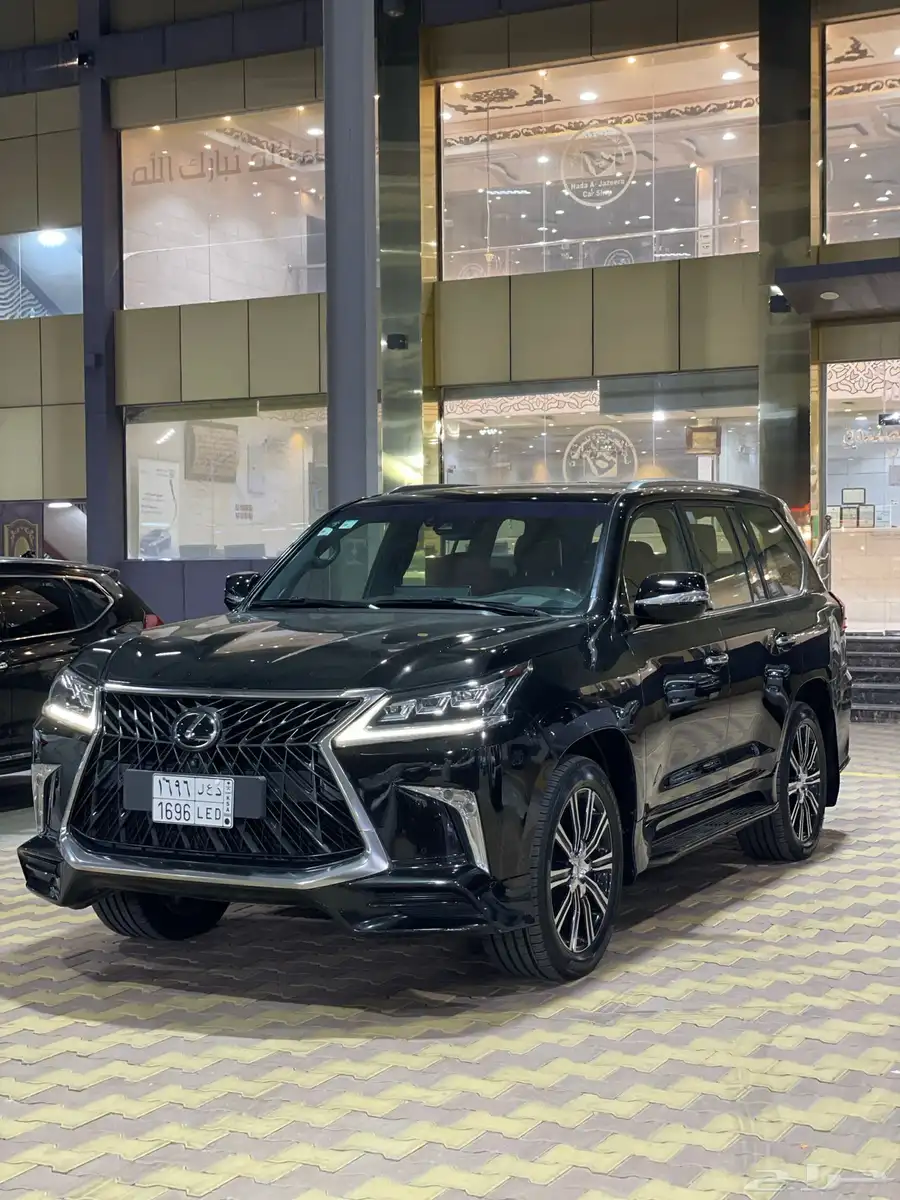 جيب لكزس LX 570DD سبورت سعودي 2019 1