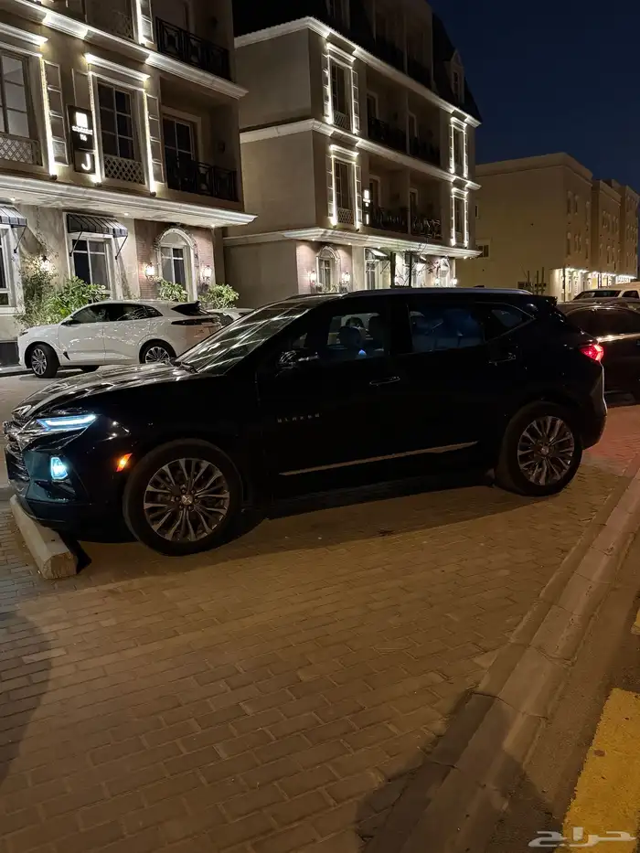 بليزر 2020 مالك اول 28