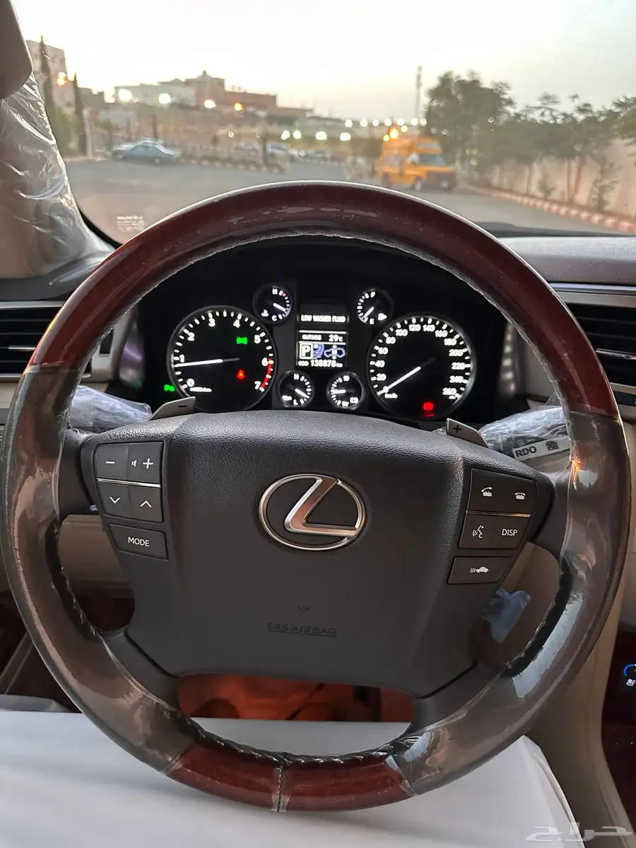 لكزس 2014 DD 12
