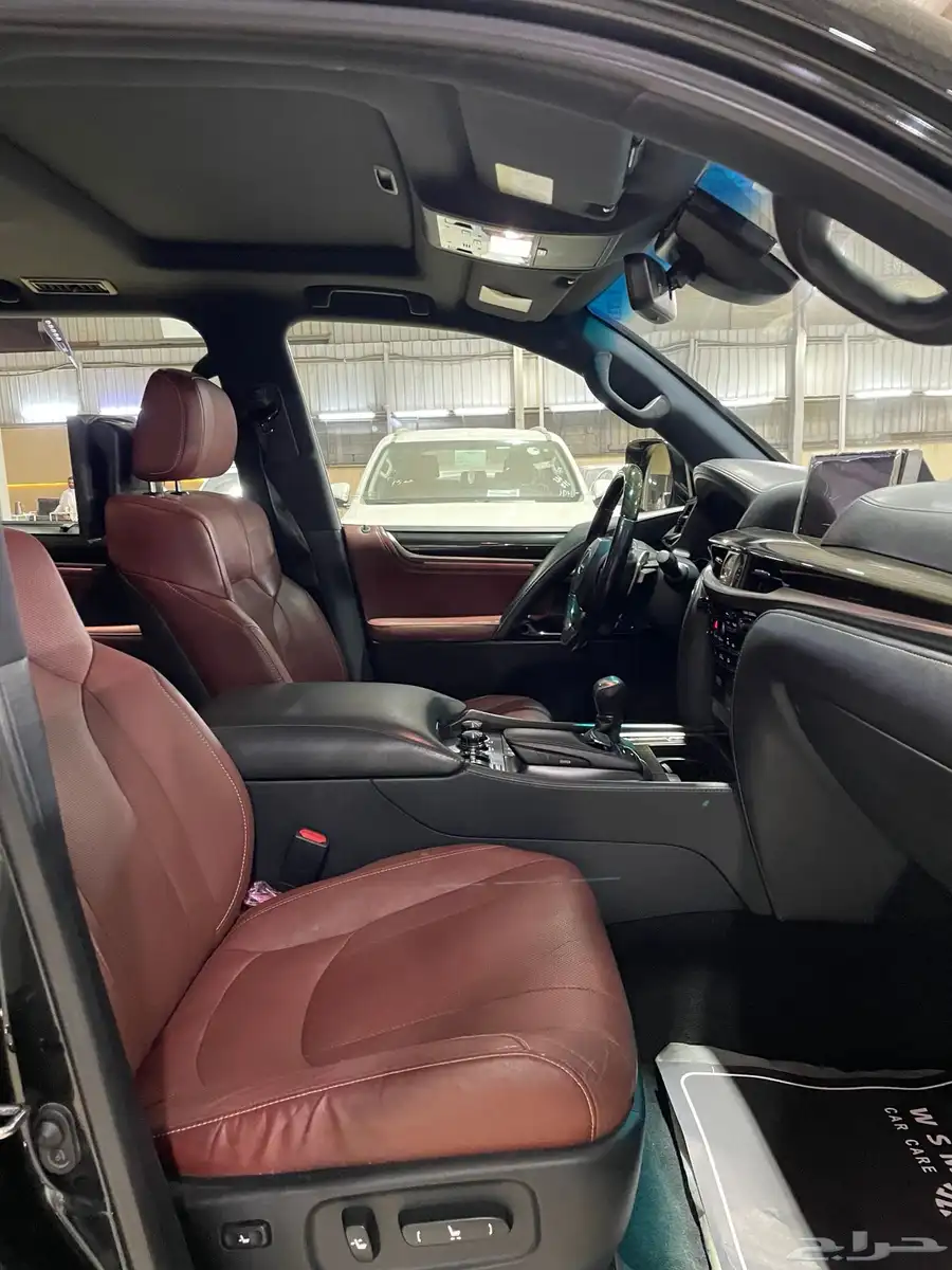 جيب لكزس LX 570DD سبورت سعودي 2019 17