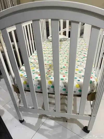 سرير اطفال 3