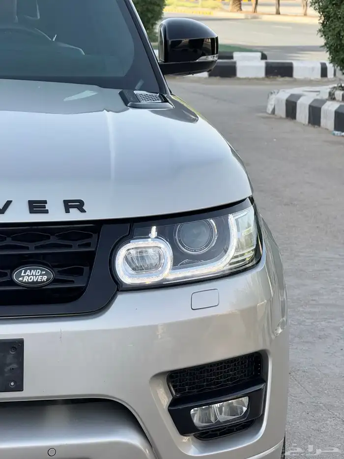 رنج روفر سبورت سوبر شارج v8 موديل 2015 5