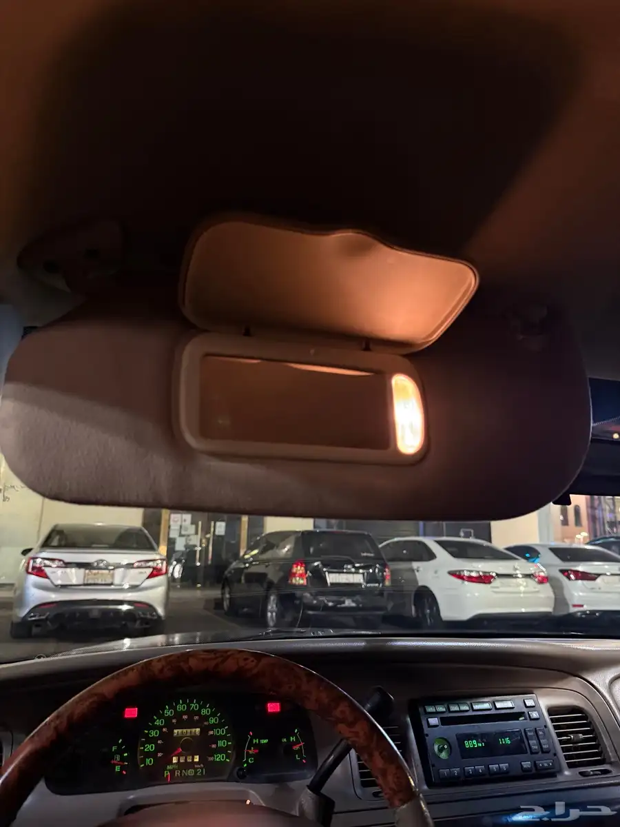 ميركوري جراند ماركيز 16