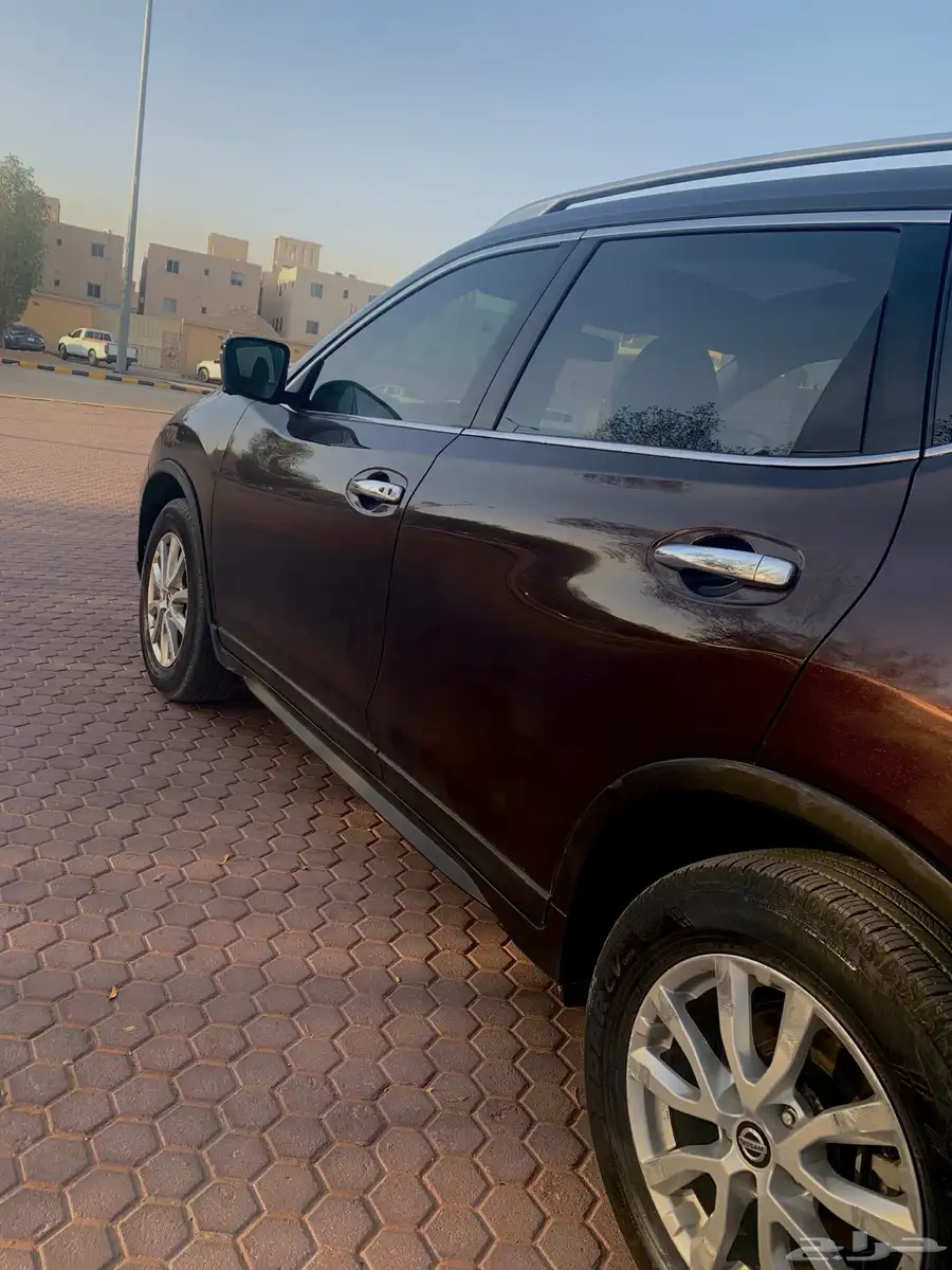 نيسان اكس تريل موديل2021 14