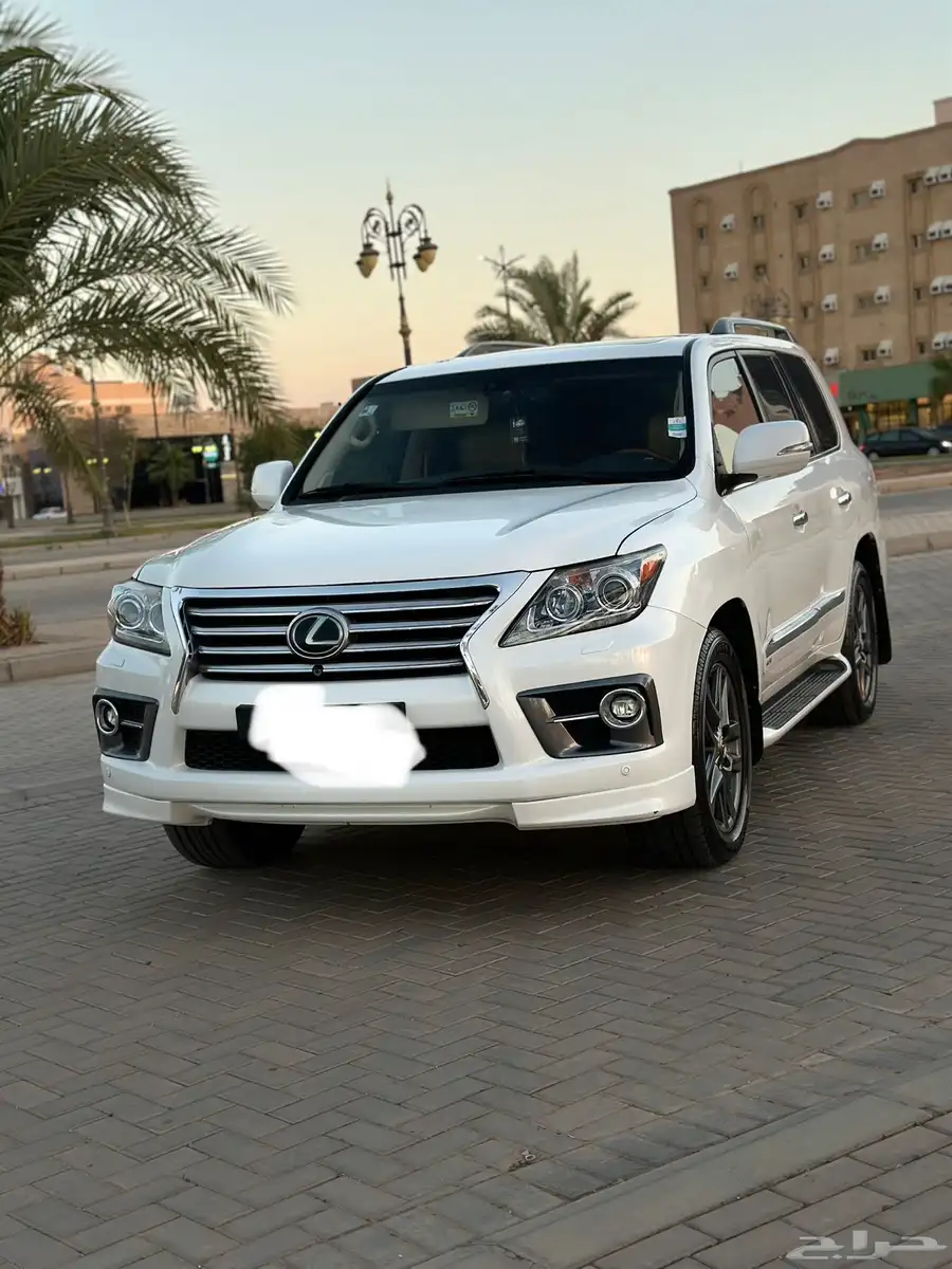 لكزس LX DD 2015 سبورت فل كامل 2