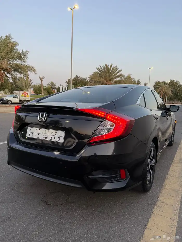 هوندا سيفيك 1.6 2019 نص فل للبيع 5