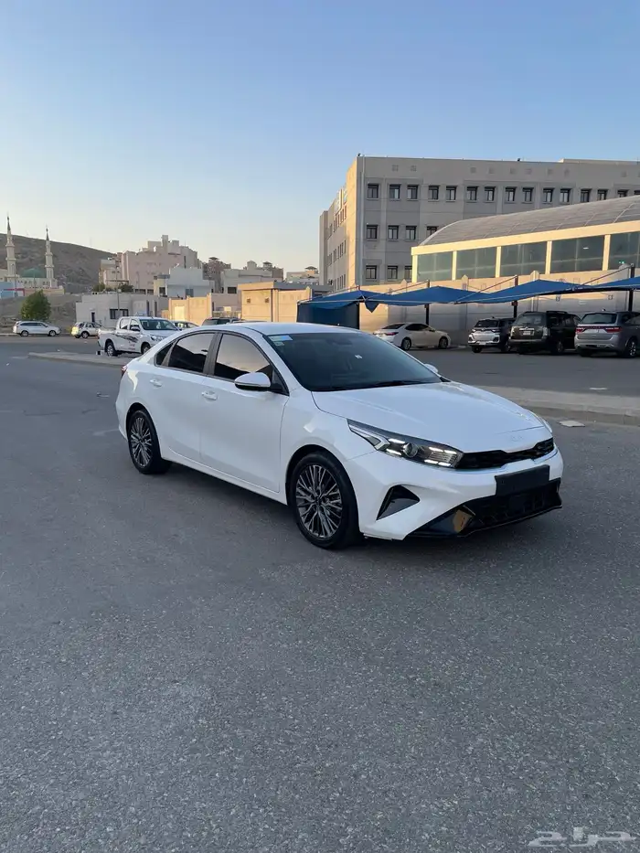 كيا K3 - سيراتو 2022 بطاقة جمركية نظيفة جدا 3