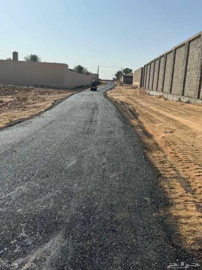 توريد صبيز اسفلت اعمال اسفلت 8