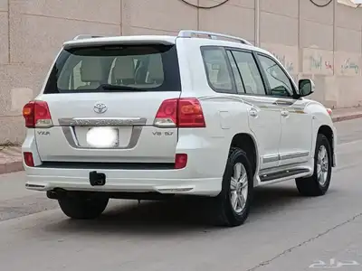 تويوتا لاندكروزر 2015 VXR 9
