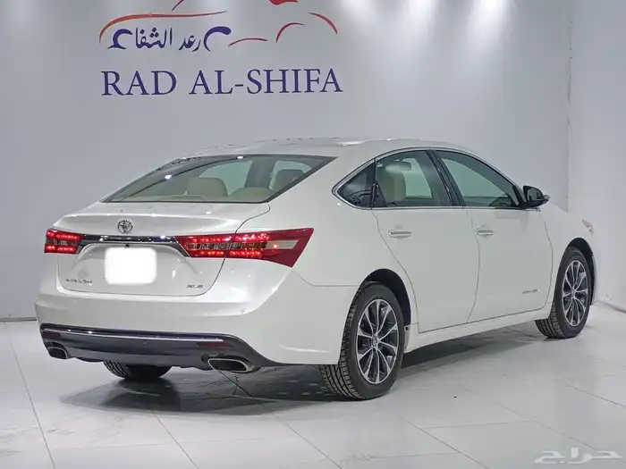 تويوتا افالون 2017 XLE سعودي 6