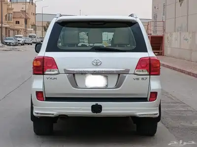 تويوتا لاندكروزر 2015 VXR 5
