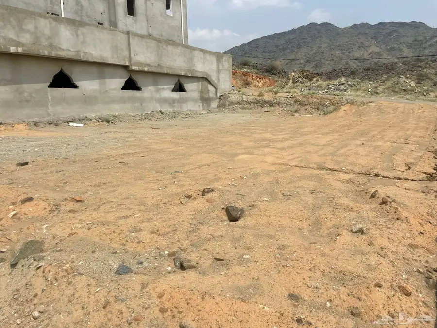 ارض سكنية للبيع المخواة طريق نمرة مخطط حجز المرور 3