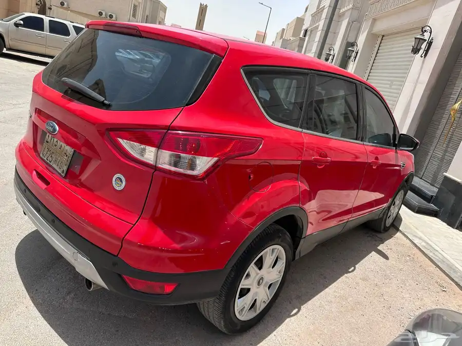 فورد إسكيب 8