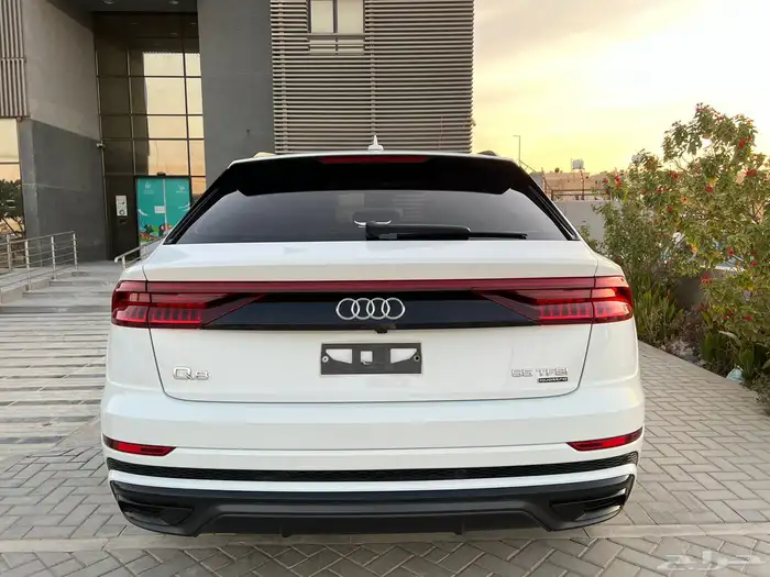 اودي Q8 S line 2020 6