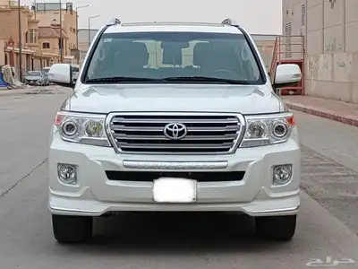 تويوتا لاندكروزر 2015 VXR 4