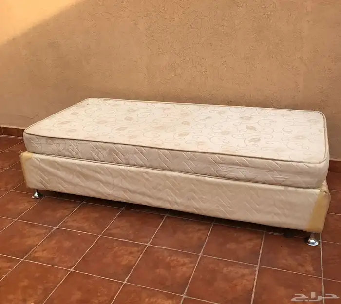 سرير كرسي نفر 0