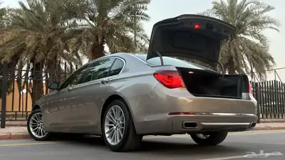 بي آم دبليوIL730(أعلى فئه) 39