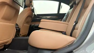 بي آم دبليوIL730(أعلى فئه) 28