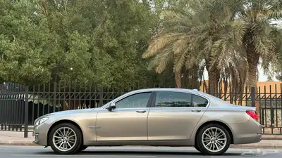 بي آم دبليوIL730(أعلى فئه) 44