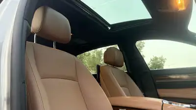 بي آم دبليوIL730(أعلى فئه) 18