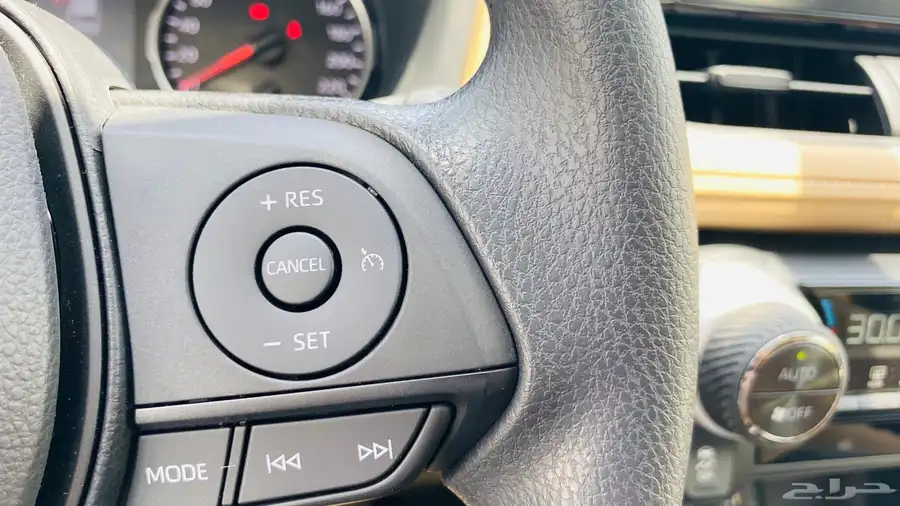 رافور XLE دبل بنزين 2025 13