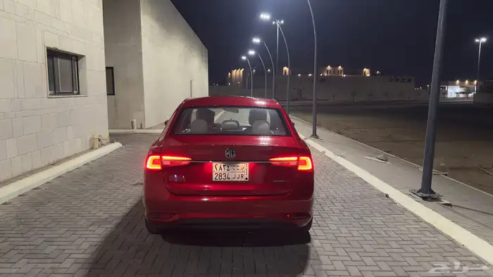 ام جي فايف 2023 7