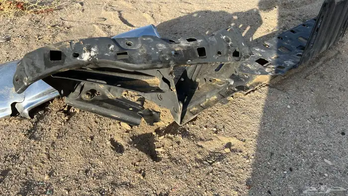 جسر صدام خلفي هايلوكس وكاله 4