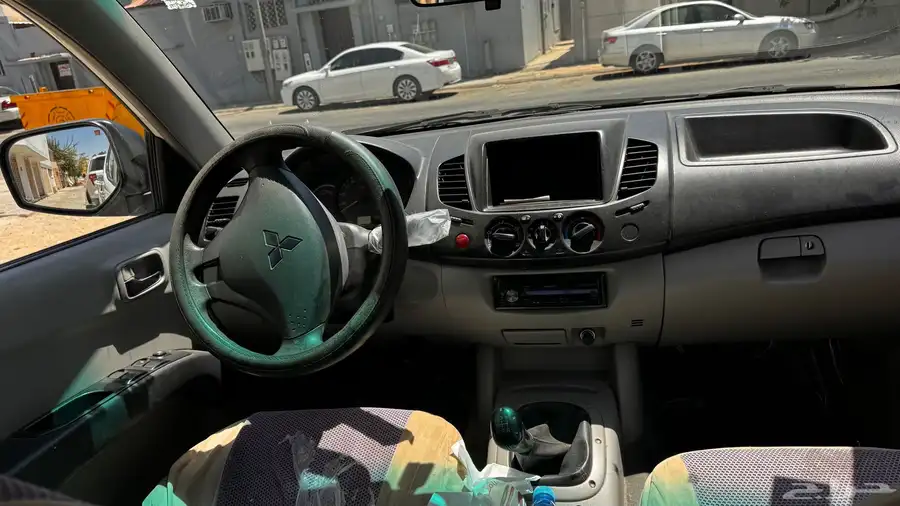 ميتسوبيشي L200 2