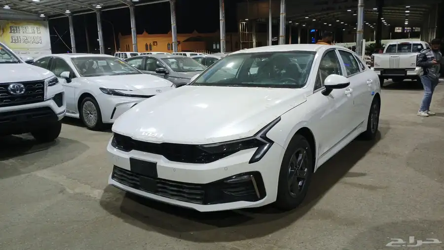 كيا K5 استاندر 2500 سي سي الجبر ب95000 بالضريبة 6