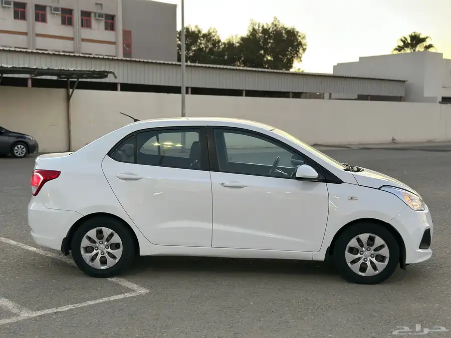 هونداي i10 2016 للبيع 5
