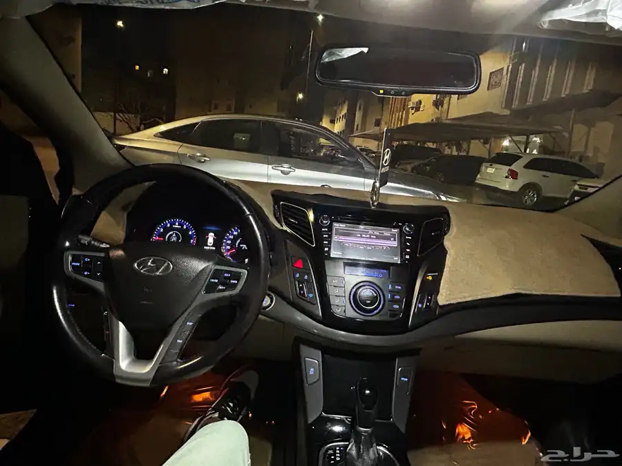 Hyundai i40 بحالة الوكالة 4