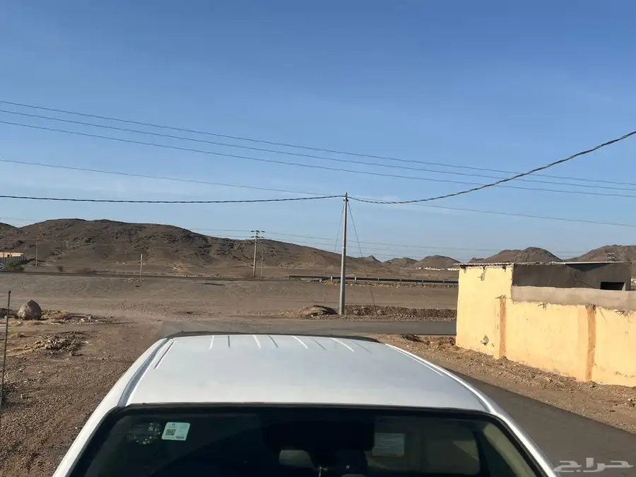 سياره نفارا للبيع موديل 2010 9