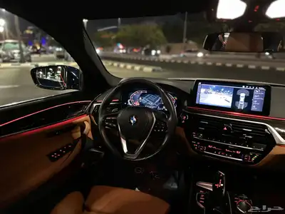 بي ام دبليو BMW 520i شبه جديد 9