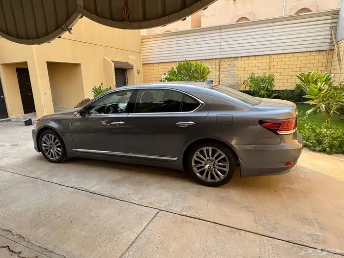 لكزس LS460 لارج 2014 5