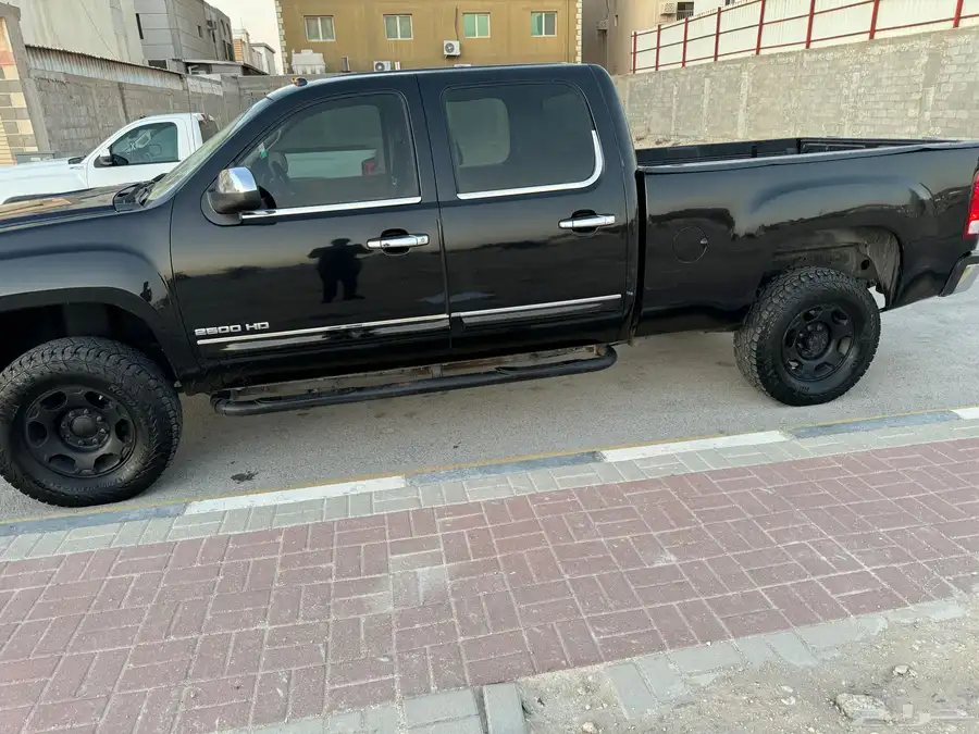 للبيع GMC 2500HD موديل 2010 7