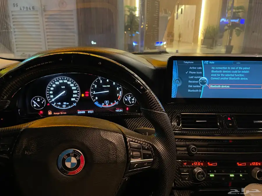 بي ام دبليو الفئة الخامسة 2012 M5 528i 7