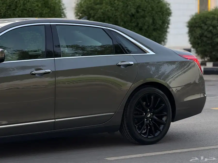 كاديلاك CT6 2017 نظيف جدا 4