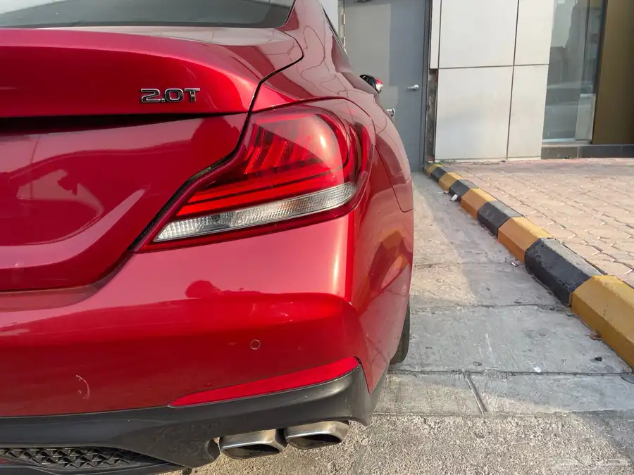 جنسس G70 22