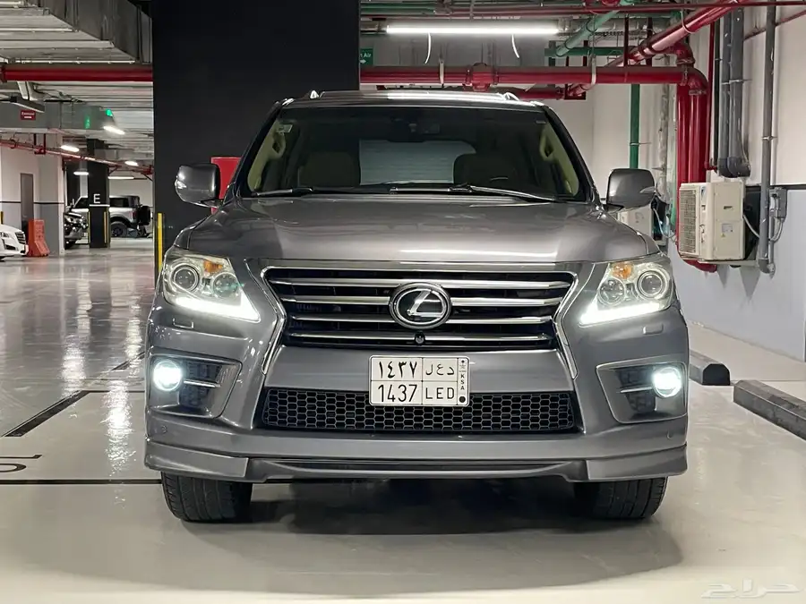 للبيع جيب لكزس LX570 2013 6